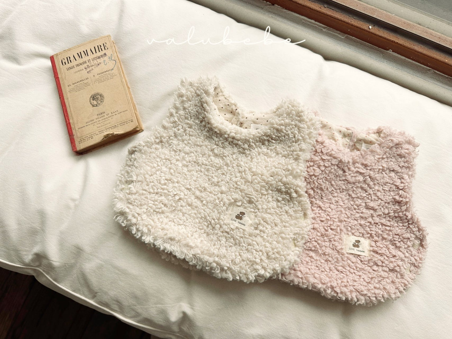 Baby wool vest