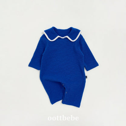 Baker sailor suit
