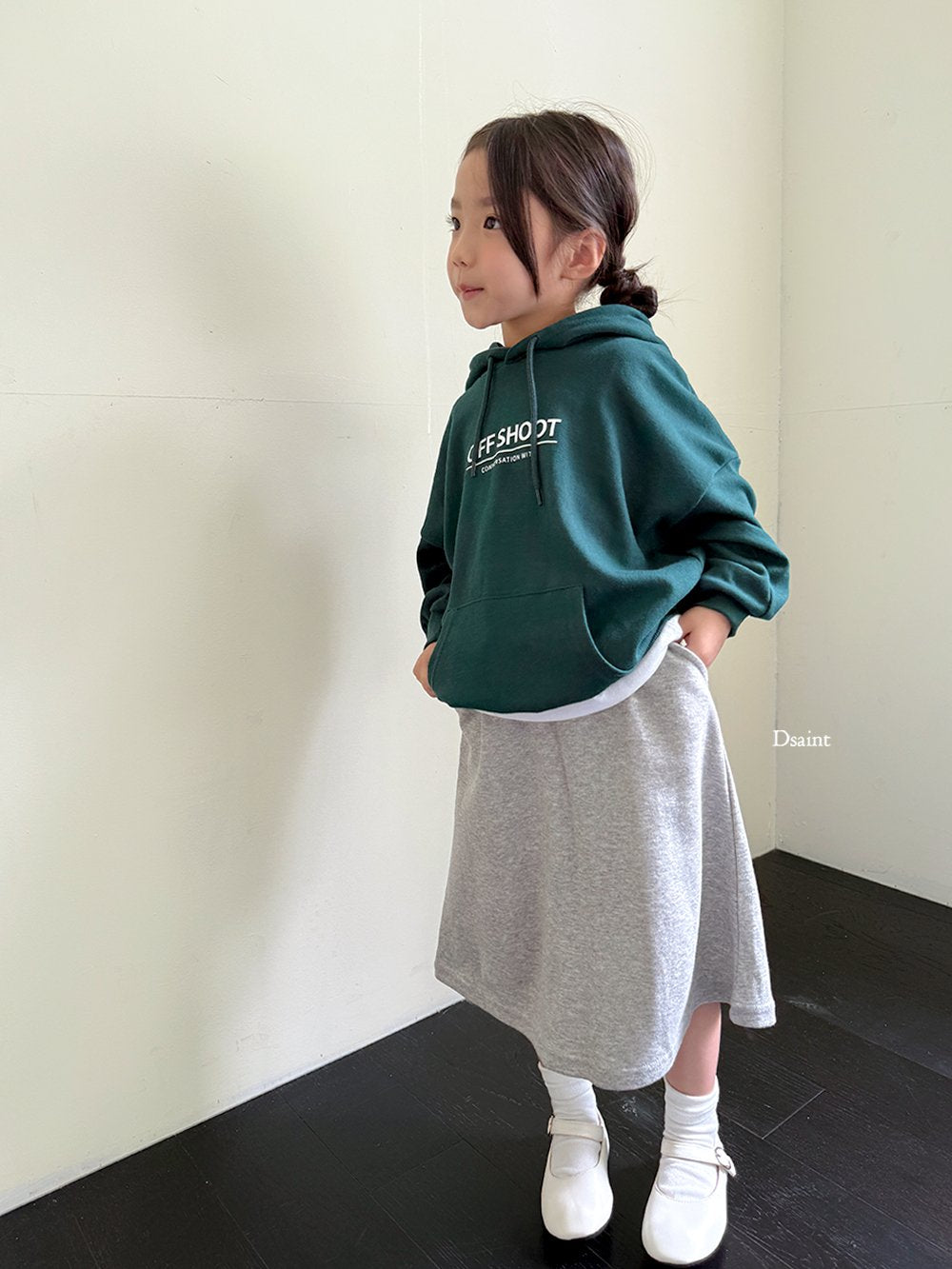 Long slit skirt