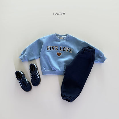 Give love sweatshirt