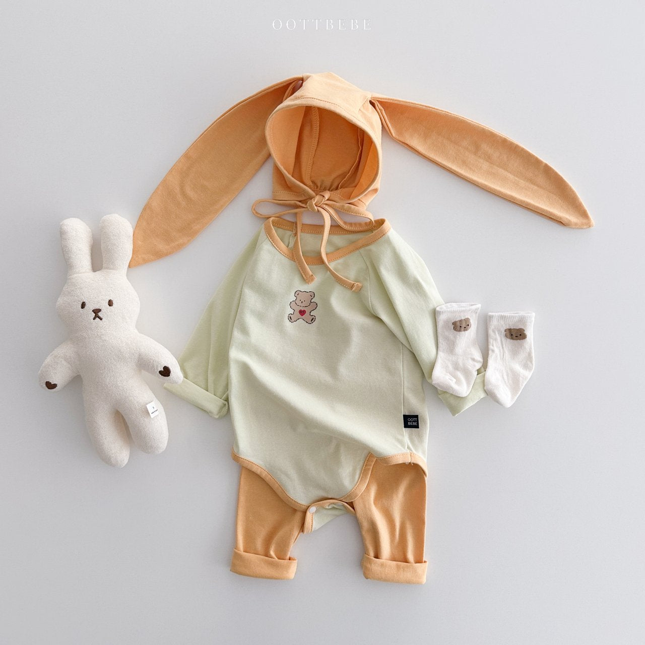 So sweet baby onesie & leggings set