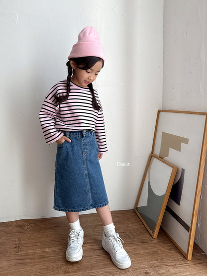Half open skirt