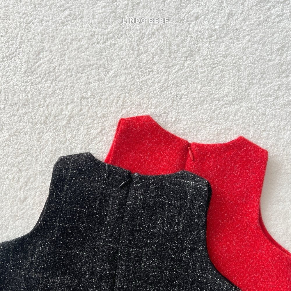 Holly dress and cape set