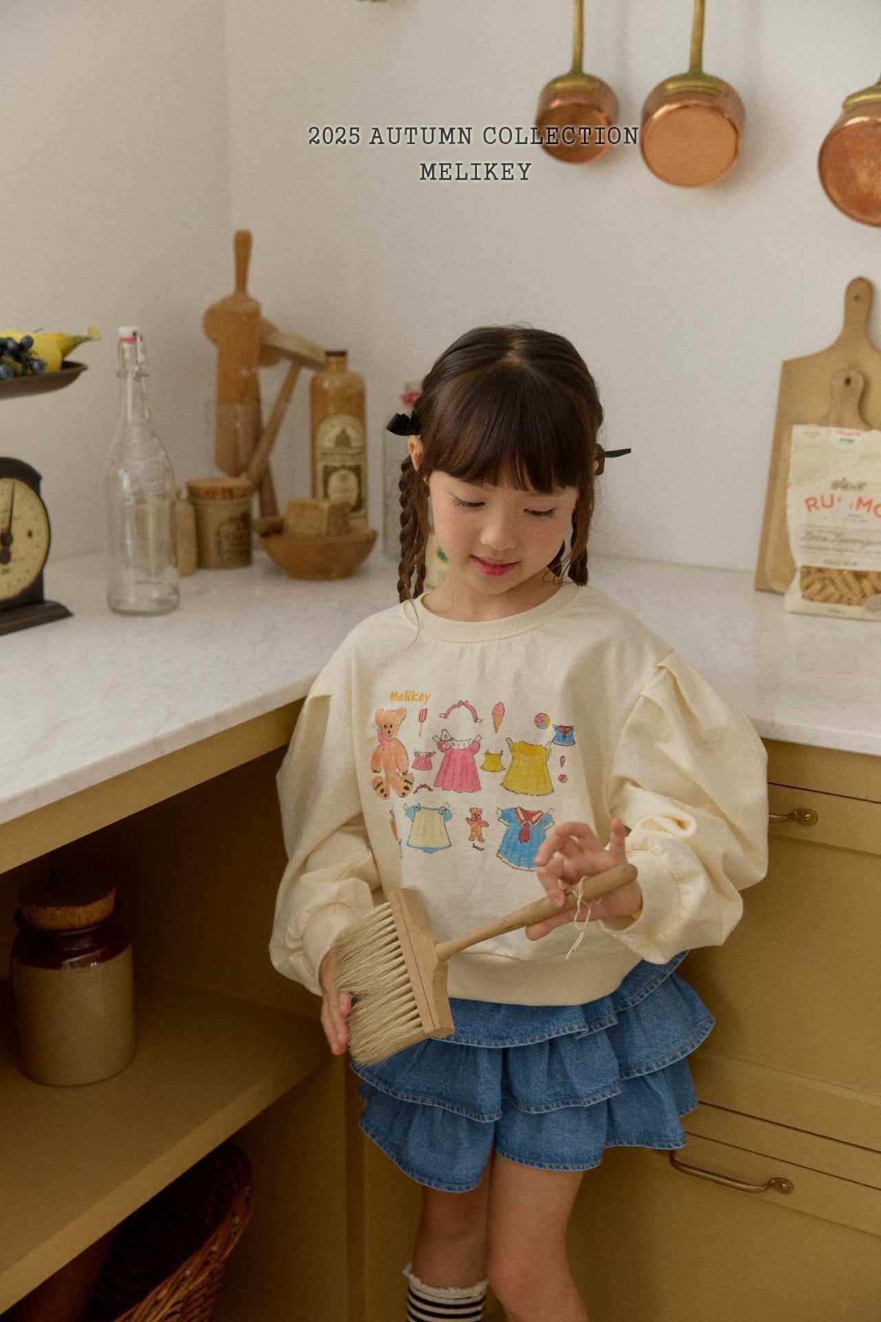 Doll play sweatshirt