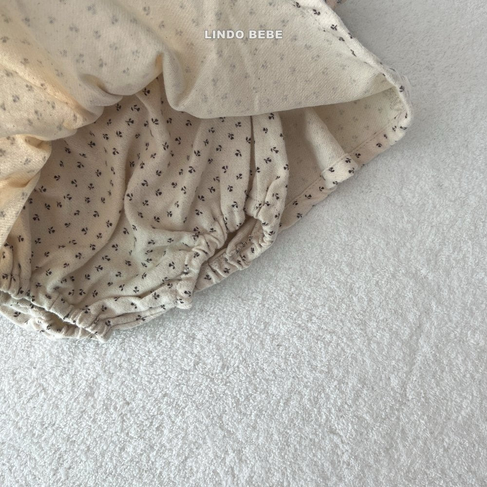 Mini ribbon bloomers