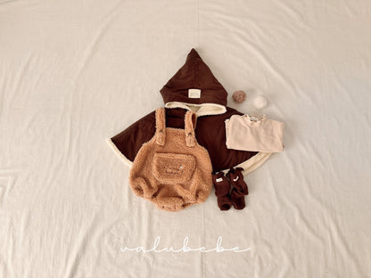 Dumble hooded cape