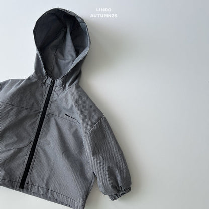 And hood checkered jacket