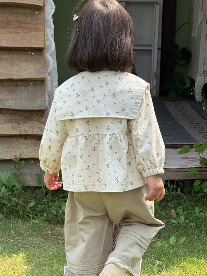 Cozy flower jacket