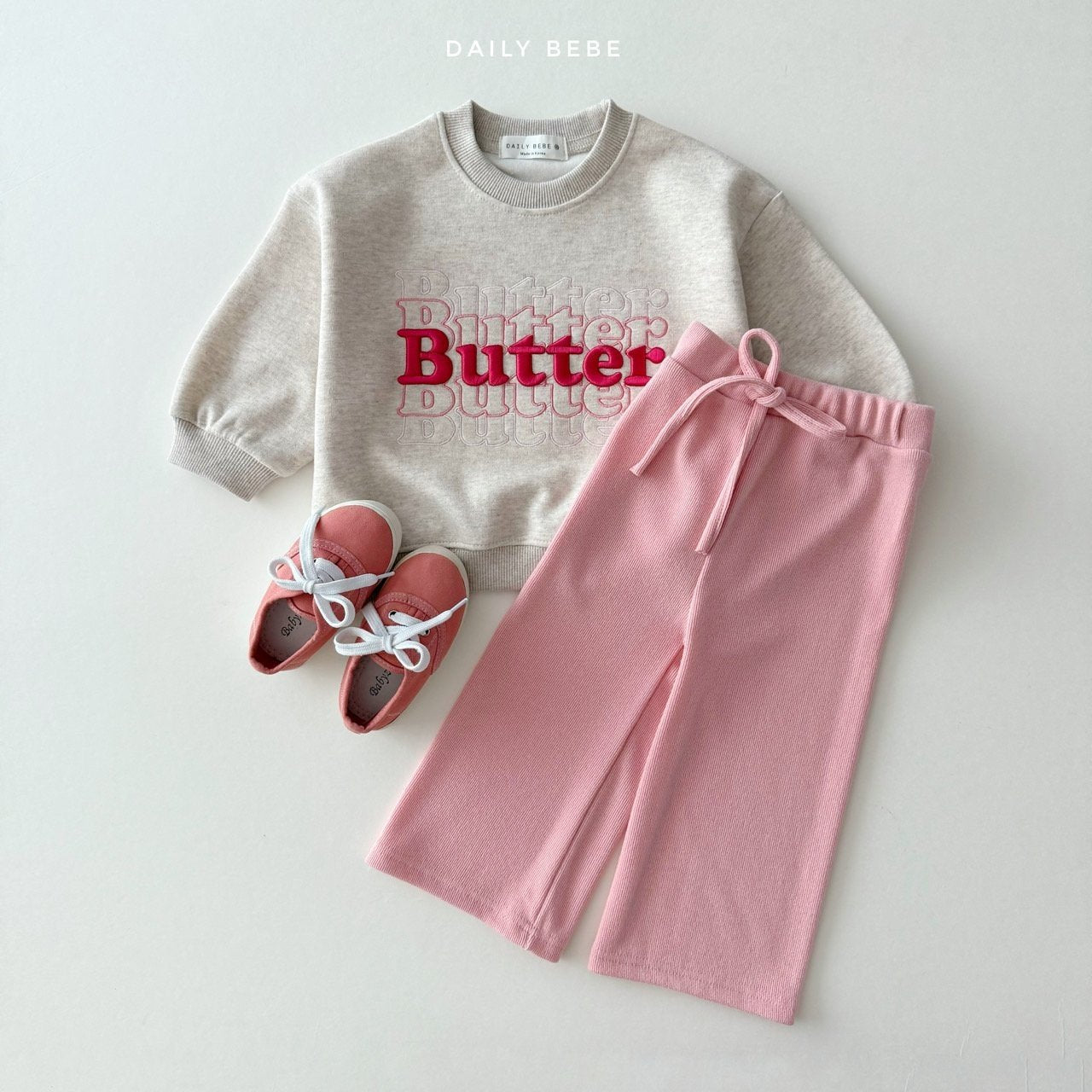 Wide knit pants