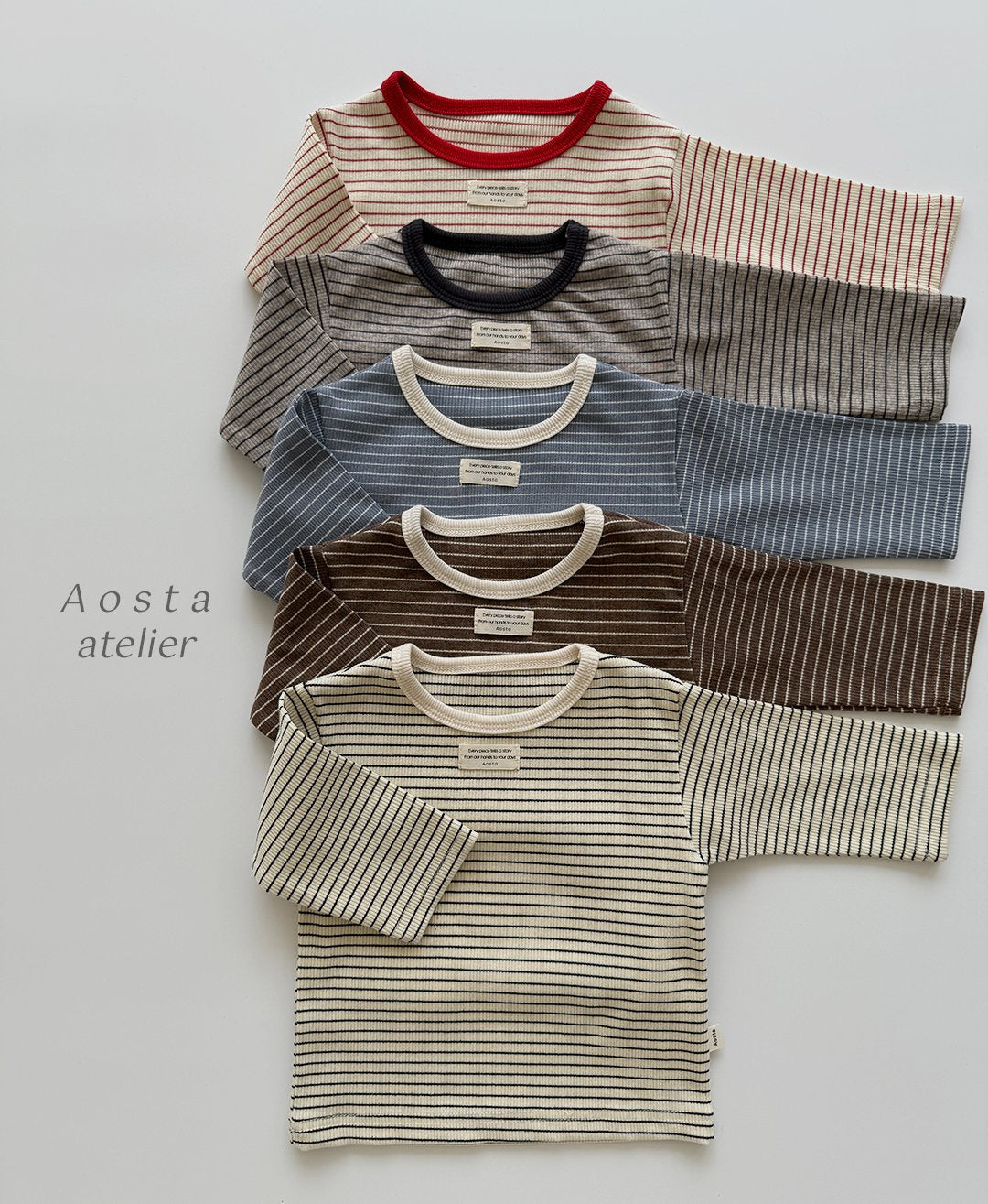 Striped moment top